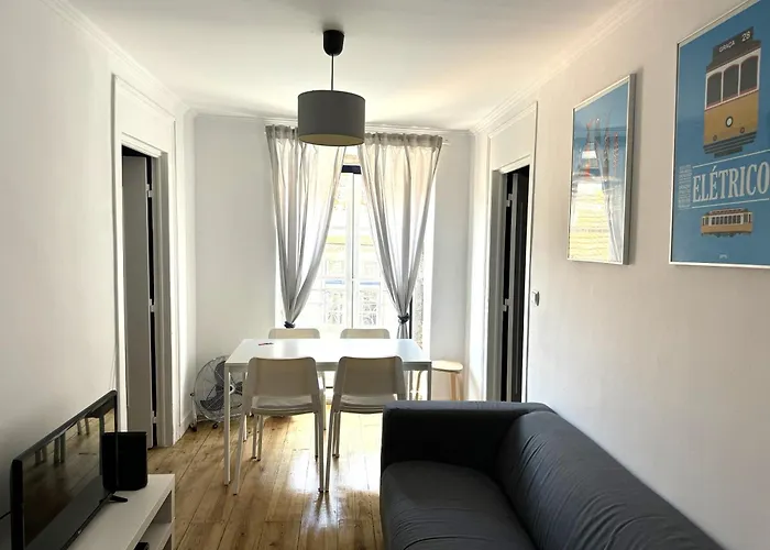 Casa Do Meio * Lisboa